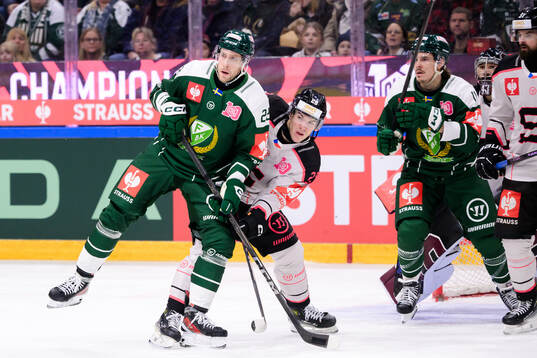 Per Åslund of Färjestad  and Nino Tomov of Sparta Prague