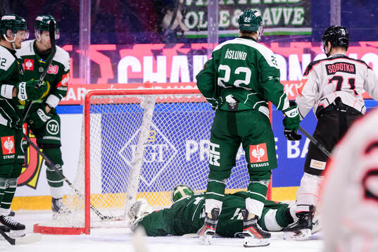 <f3<of Färjestad  looks dejected