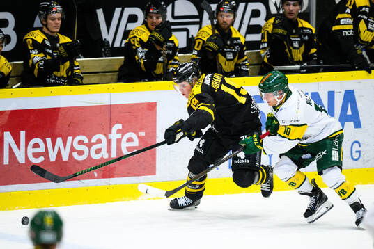 Västerås Anton Johansson och Björklövens Marcus Nilsson