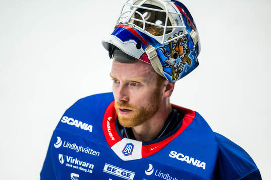 Oskarshamns målvakt Evan Cowley
