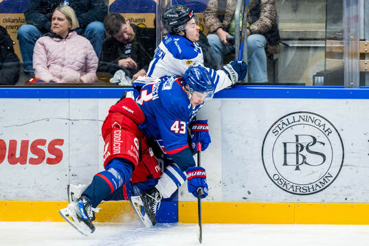 Bläddra bland fler bilder av Ishockey, Hockeyallsvenskan, Oskarshamn - Karlskoga