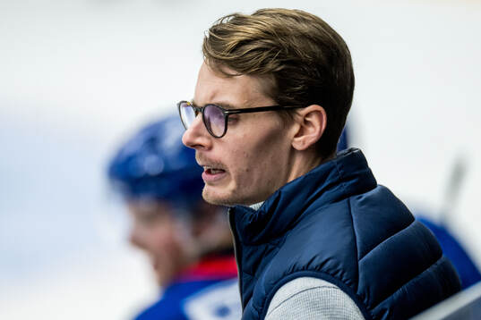 Oskarshamns assisterande tränare Albin Blomqvist