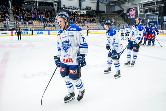 Karlskogas Leevi Viitala och Leevi Aaltonen deppar