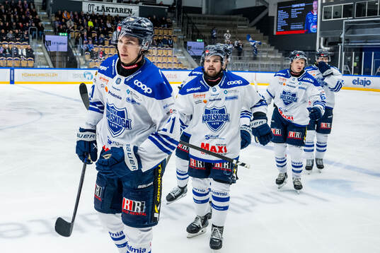 Karlskogas Christoffer Jansson jublar