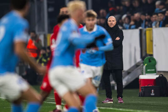 Head coach Joseph Oosting of Twente