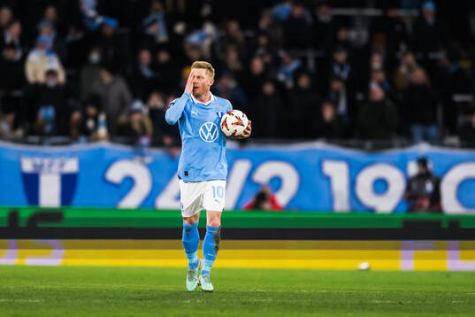 Anders Christiansen of Malmö FF celebrates