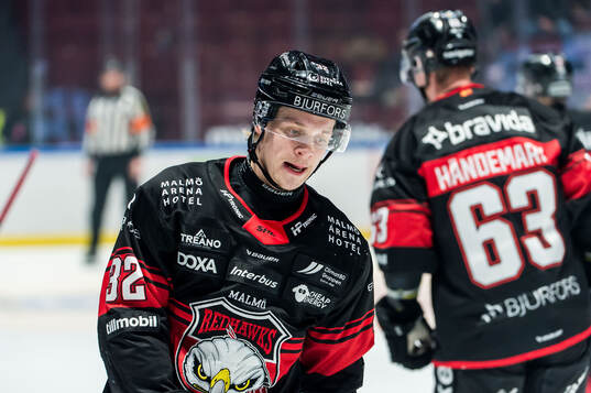 Malmö Redhawks Joona Ikonen deppar