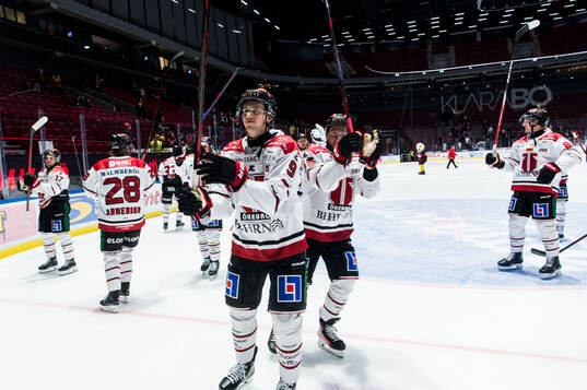 Örebros Niklas Nilsson jublar