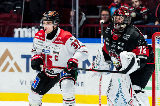 Örebros Glenn Gustafsson och Malmö Redhawks målvakt