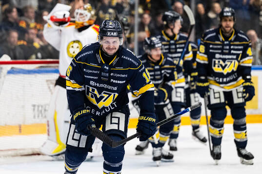HV71s Tanner Kero jublar