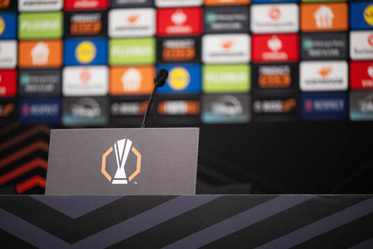 Press confereesroom