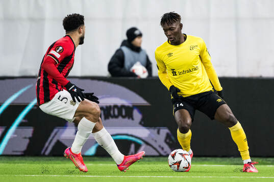 Mohamed Abdelmonem of Nice and Jalal Abdullai of Elfsborg