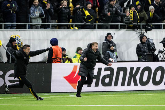 Head coach Oscar Hiljemark of Elfsborg celebrates
