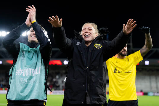 Physiotherapist Tania Nilsson of Elfsborg celebrates