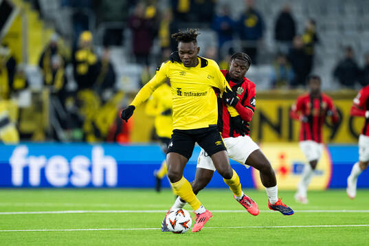 Jalal Abdullai of Elfsborg and Issiaga Camara of Nice