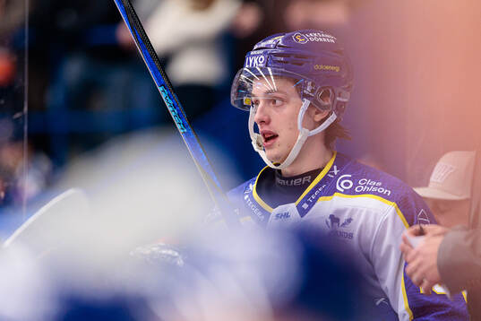 Leksands Anton Johansson blöder