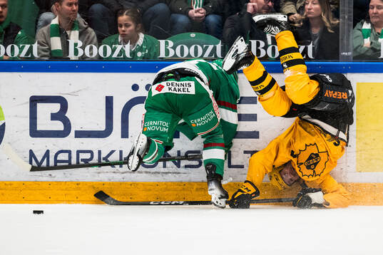 Rögles Leon Bristedt och Skellefteås Pär Lindholm