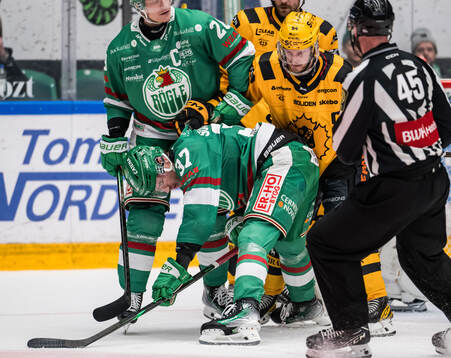 Rögles Albin Sundsvik och Skellefteås Jonathan Pudas
