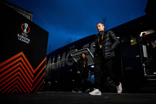 Oscar Lewicki of Malmö FF arrives to the stadium