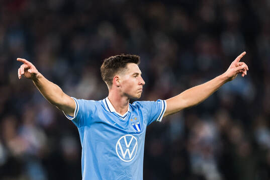 Lasse Berg Johnsen of Malmö FF celebrates