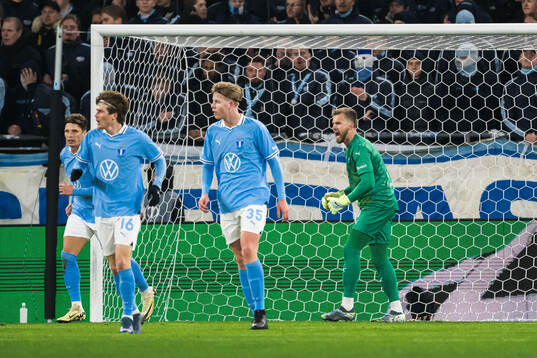 goalkeeper Ricardo Friedrich of Malmö FF celebrates