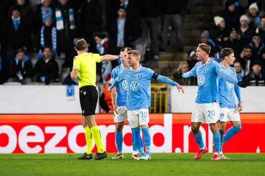 Anders Christiansen and Erik Botheim of Malmö FF looks