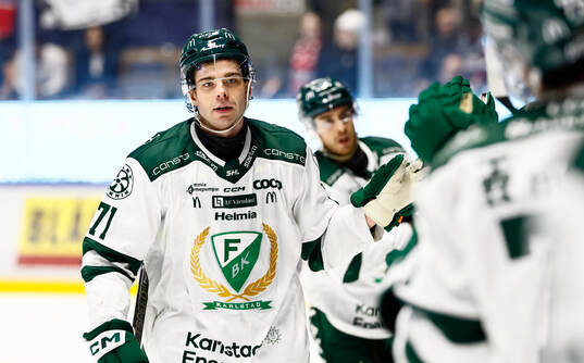 Färjestads Viktor Lodin jublar