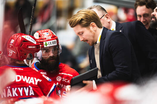 Timrås assisterande tränare Mika Hyvärinen