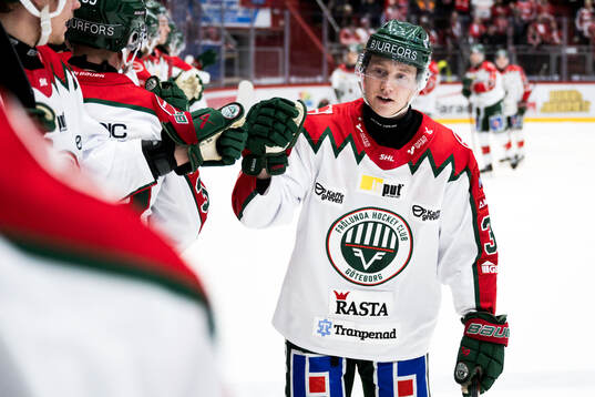 Frölundas Noah Hasa jublar