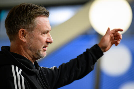 Head coach Peter Gerhardsson of Sweden