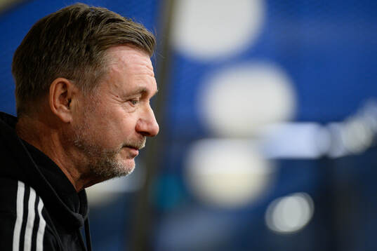 Head coach Peter Gerhardsson of Sweden