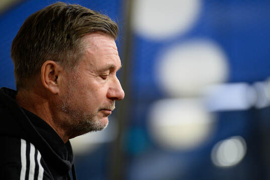 Head coach Peter Gerhardsson of Sweden