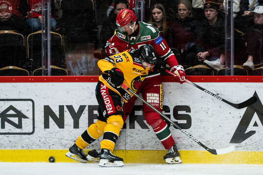 Luleås Albin Lundin och Modos Alexander True