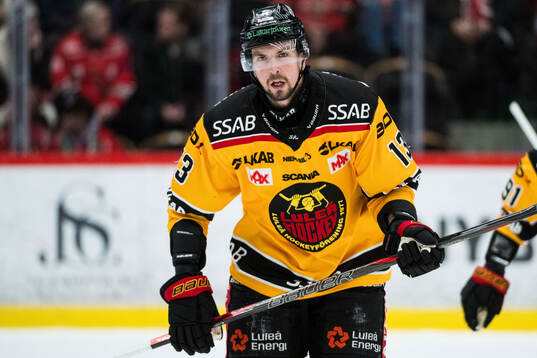 Luleås Eetu Koivistoinen jublar