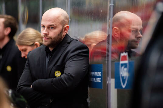 Brynäs tränare Filip Eriksson