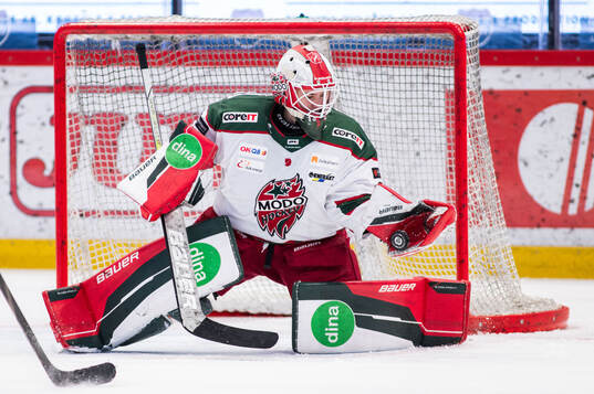 Modos målvakt Andrea Brändli
