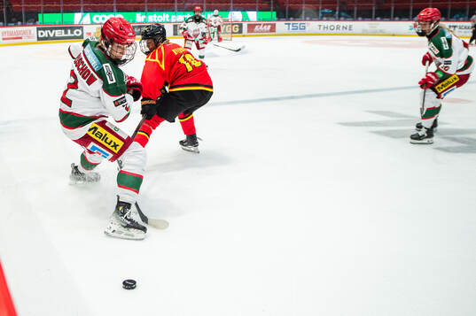 Modos Alexa Gruschow och Brynäs Jenniina Nylund