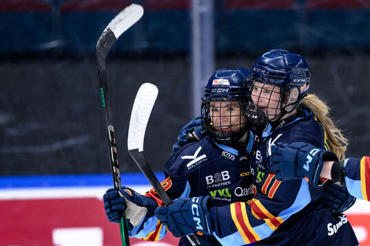 Djurgårdens Alice Östensson jublar