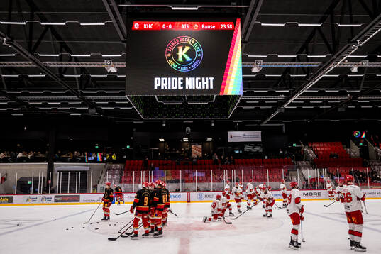 Spelarna värmer upp