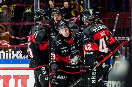 Malmö Redhawks Lassi Thomson jublar