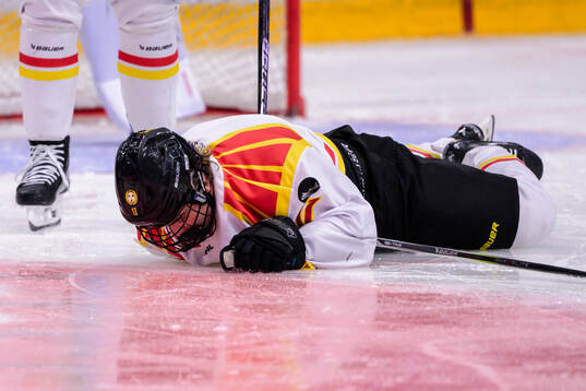 Brynäs Jordan Schroeder har ont