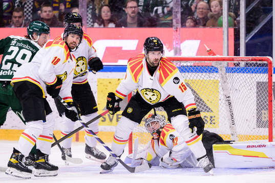 Brynäs Anton Rödin, Simon Bertilsson och målvakt Ludvig