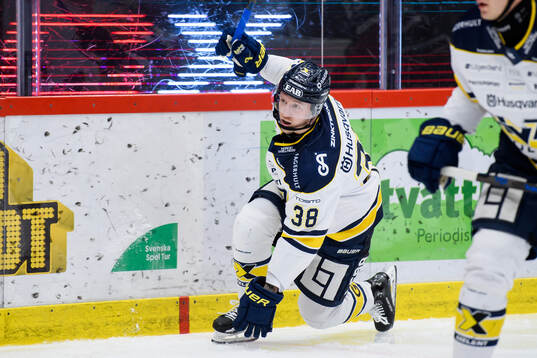 HV71s Olle Alsing