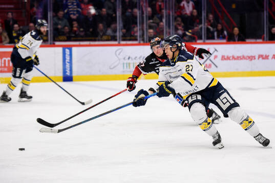 HV71s Jonathan Ang