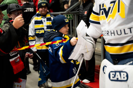 HV71s supportar