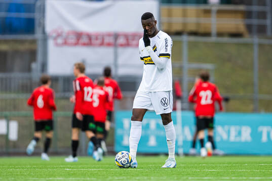 AIKs Emmanuel Gono deppar