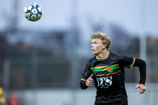 Bläddra bland fler bilder av Fotboll, Träningsmatch, GAIS - Lunds BK