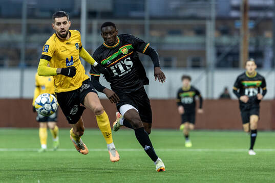 Lunds BKs Bozidar Velickovic och GAISs Ibrahim Diabate