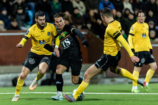Lunds BKs Bozidar Velickovic och GAISs Simon Sjöholm