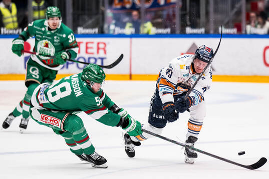 Rögles Filip Johansson och Växjös Dennis Rasmussen